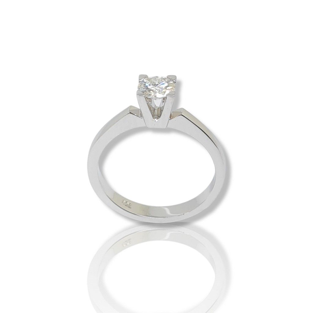 Μονόπετρο δαχτυλίδι απο λευκόχρυσο κ18 με πλακέ σκελετό και διαμάντι σε καστόνι με σχήμα V (code T2004)